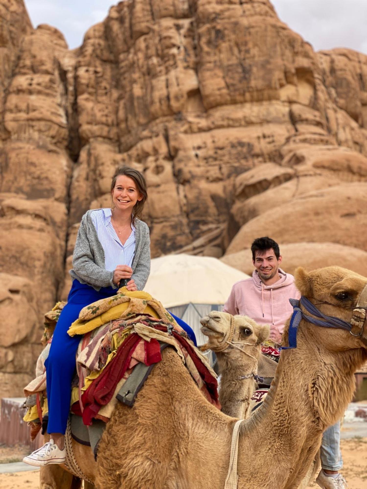 Scarlet Luxury Camp Wadi Rum Exterior photo