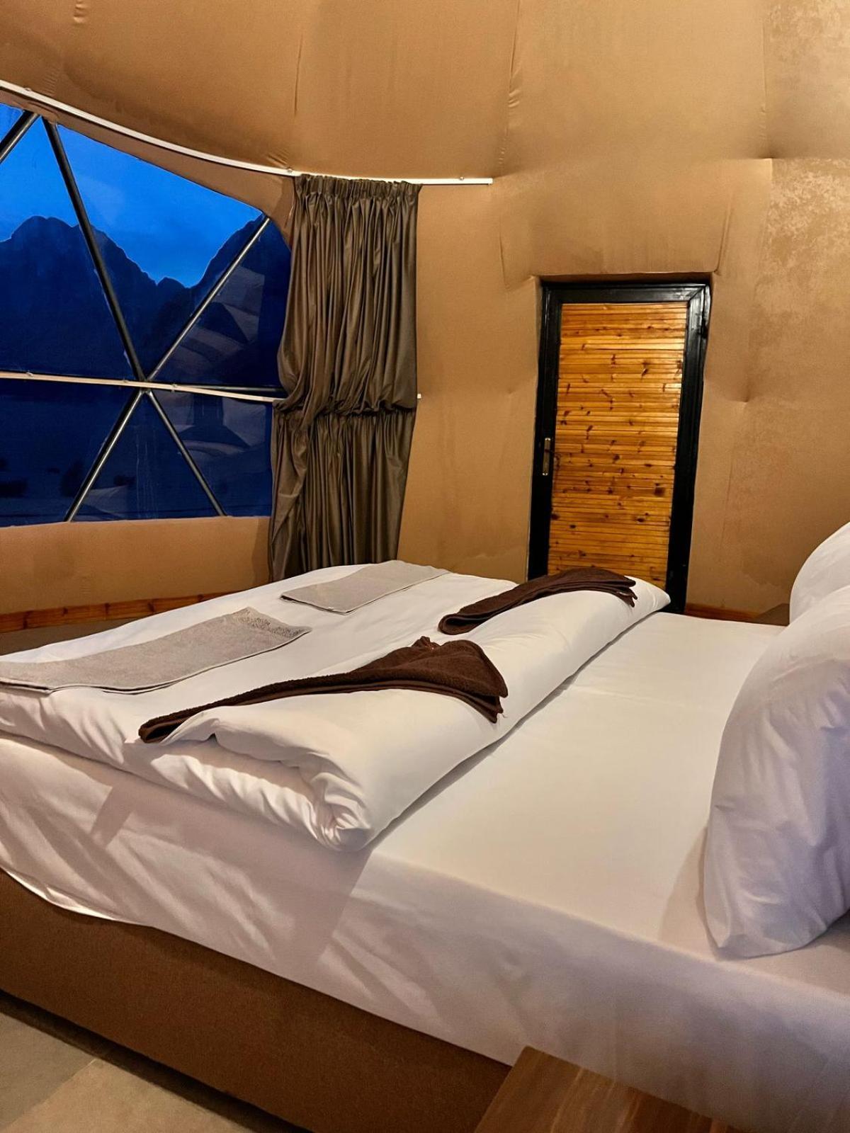 Scarlet Luxury Camp Wadi Rum Exterior photo