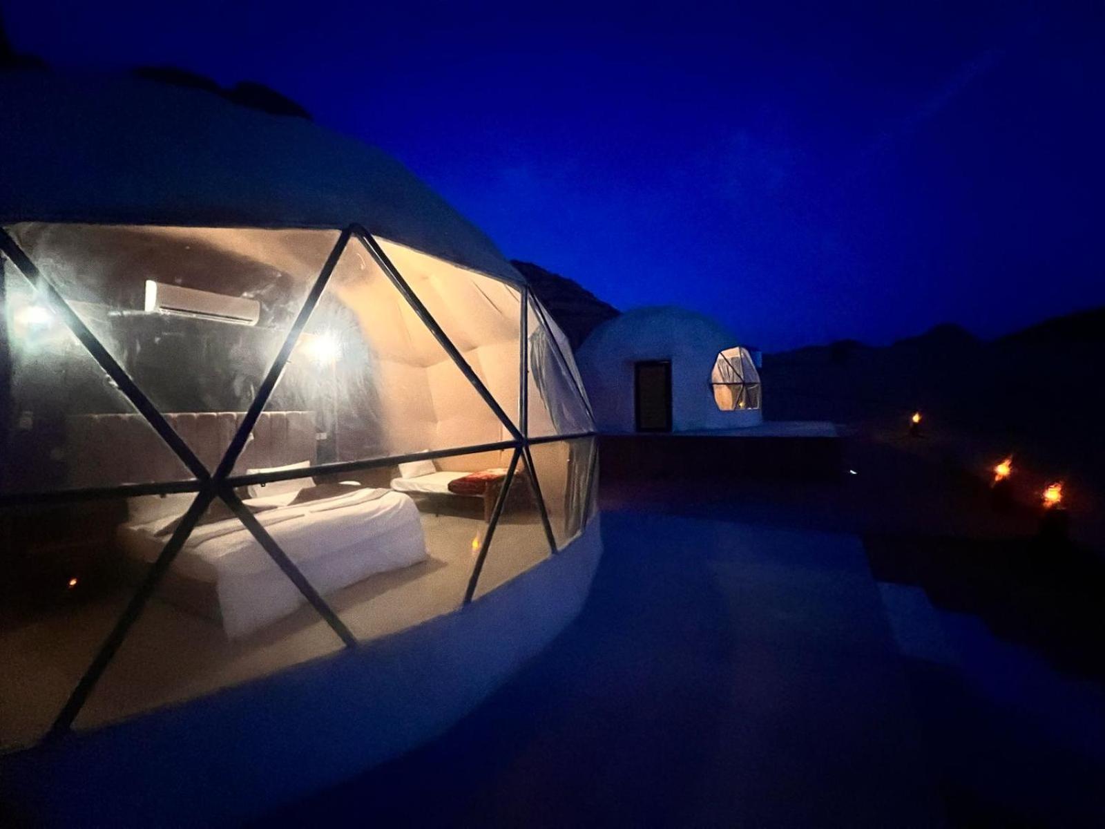 Scarlet Luxury Camp Wadi Rum Exterior photo